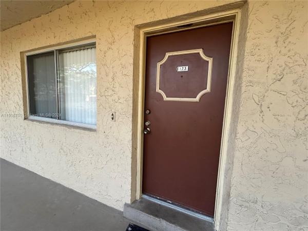 Kendall Acres West, 8401 SW 107th Ave #123E, Kendall, Florida 33173, image 2