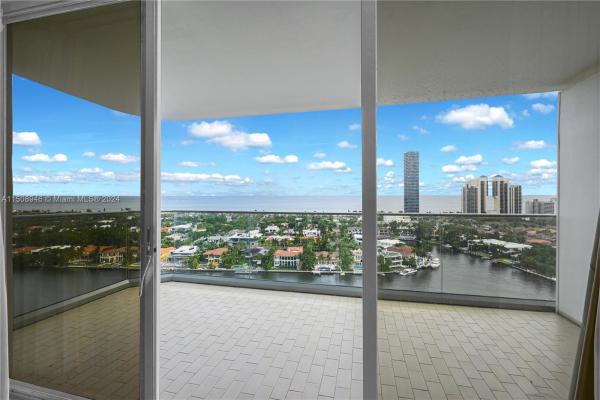 Turnberry Isle North, 19707 Turnberry Way #22J, Aventura, Florida 33180, image 1