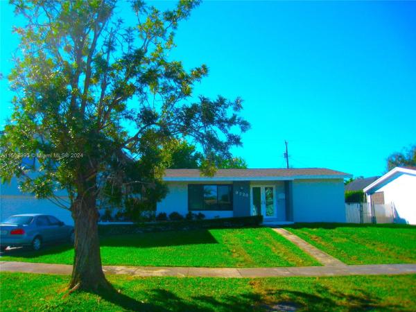 Palmetto Country Club Estates, 9720 SW 157th Ter, Palmetto Estates, Florida 33157, image 1