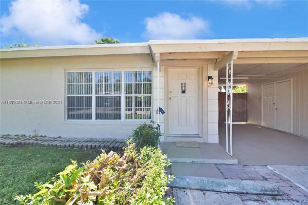 Hillmont Middle River Vista, 1080 NW 21st St, Fort Lauderdale, Florida 33311, image 3