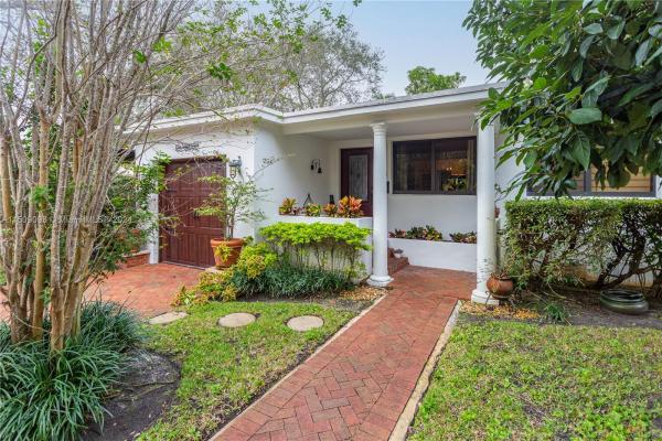 4495 SW 15th Ter, Unincorporated Dade County, Florida 33134, image 3