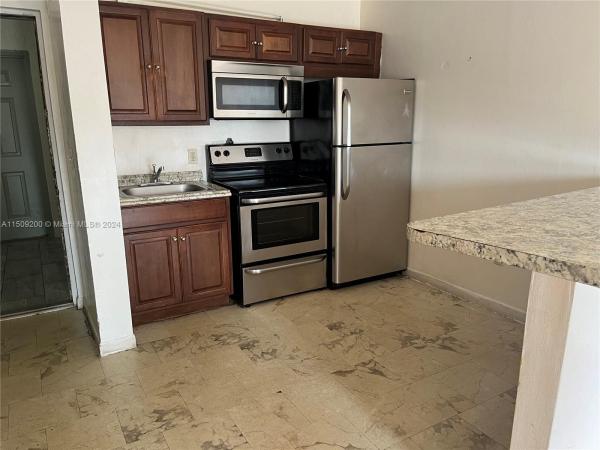 Saga Bay Gardens, 8200 SW 210th St #216, Cutler Bay, Florida 33189, image 1