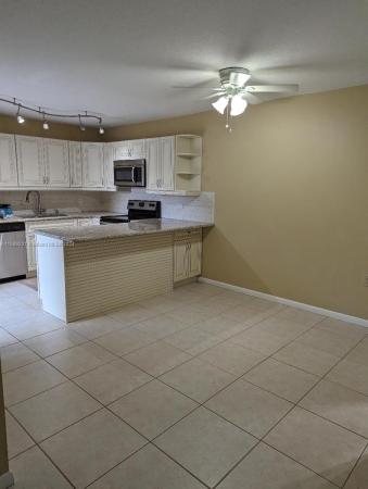 Delray Oaks West, 2885 SW 22nd Cir #50B, Delray Beach, Florida 33445, image 3