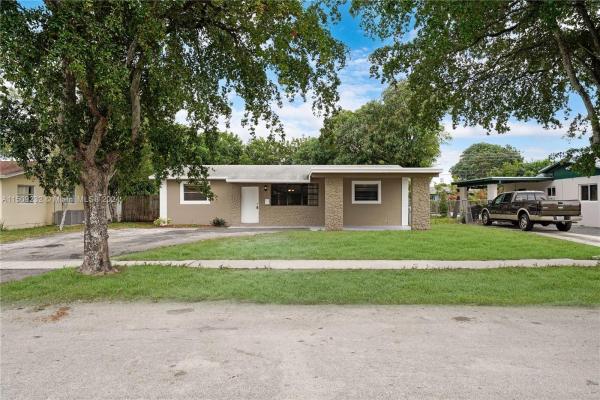 Kendall Green, 1680 NW 2nd Ter, Pompano Beach, Florida 33060, image 1