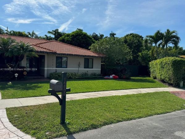 South Landing Estates, 14600 SW 159th St, Richmond West, Florida 33177, image 2