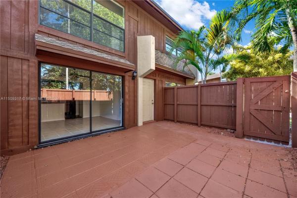 Snapper Village, 6251 SW 116th Pl #B, Kendall, Florida 33173, image 3