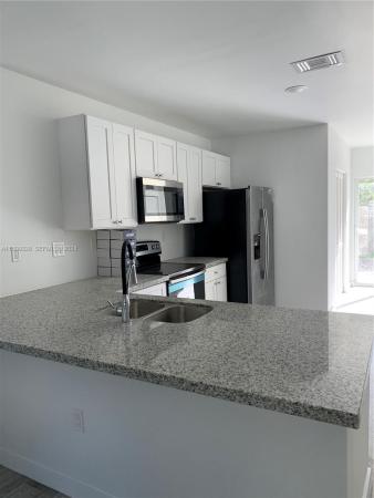 Biscayne Avenue, 190 NW 57th St, Miami, Florida 33127, image 1