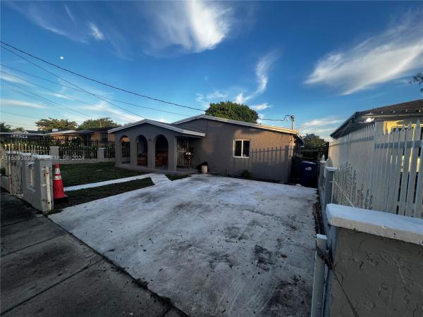 Everglades Avenue Heights, 1945 NW 86th St, West Little River, Florida 33147, image 2