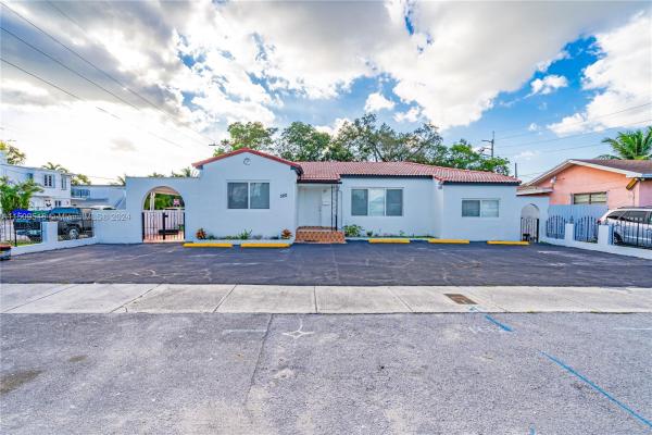 New Life, 300 NW 45th Ave, Miami, Florida 33126, image 1