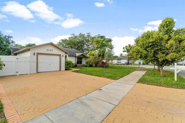 Country Lake Manors, 5760 NW 194th Ter, Country Club, Florida 33015, image 1