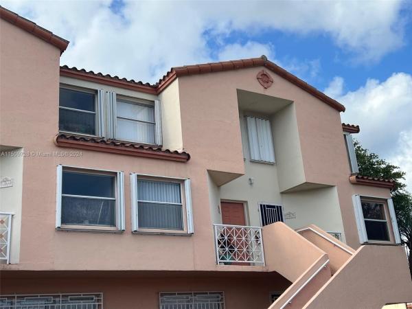 Fern Isle Gardens, 1368 NW 24th Ave #1368, Miami, Florida 33125, image 2