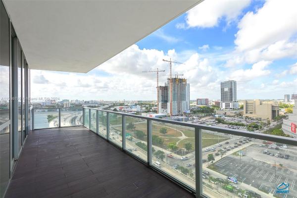 Marquis Residences, 1100 Biscayne Blvd #1603, Miami, Florida 33132, image 2