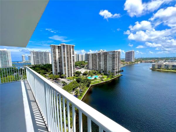 Admirals Port East, 2851 NE 183rd St #1617E, Aventura, Florida 33160, image 3