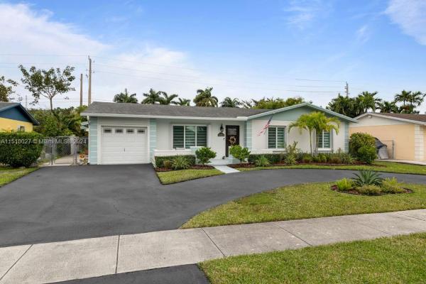 Devon Aire Estates, 12511 SW 104th Ter, The Crossings, Florida 33186, image 3