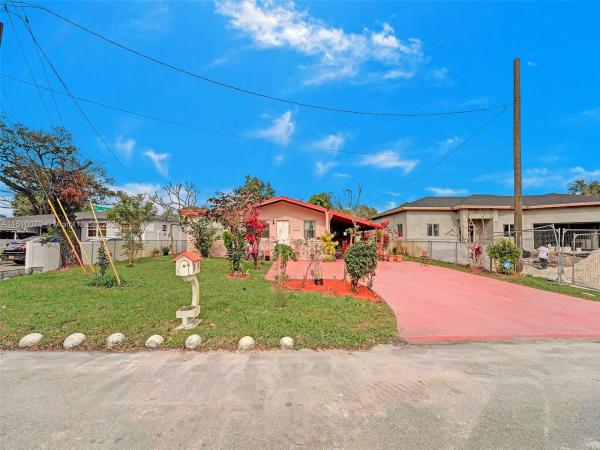 Hollywood Heights Estates, 6505 Pines Pkwy, Hollywood, Florida 33023, image 3