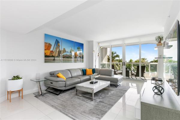 South Tower At The Point, 21055 Yacht Club Dr #710, Aventura, Florida 33180, image 1