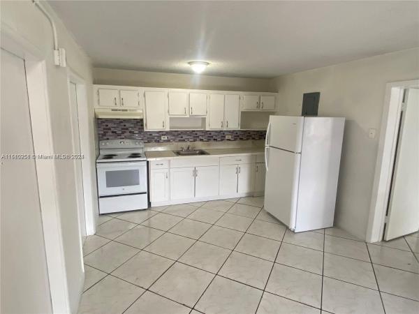 Ivywild, 1901 SW 67th Ave #208, West Miami, Florida 33155, image 3