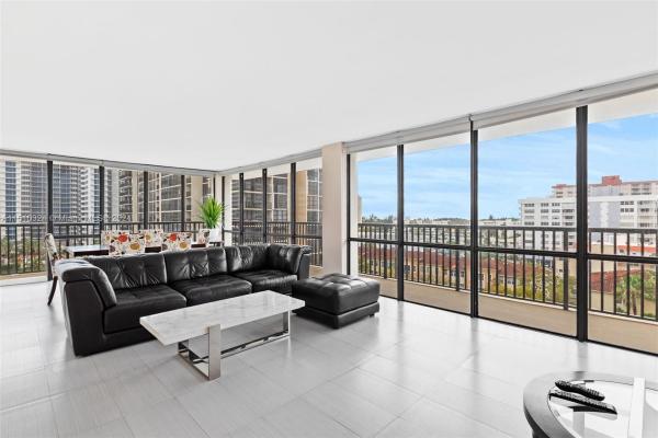 Avant Garde, 2017 S Ocean Dr #802, Hallandale Beach, Florida 33009, image 1