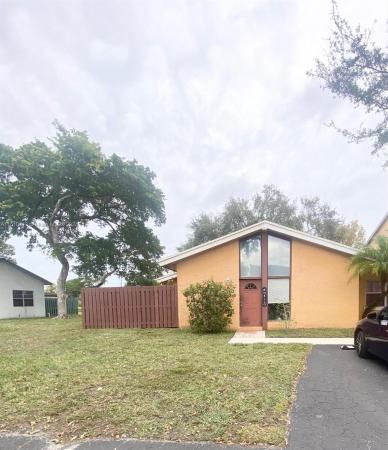 Apple Creek, 7351 W Sunrise Blvd #7351, Plantation, Florida 33313, image 1