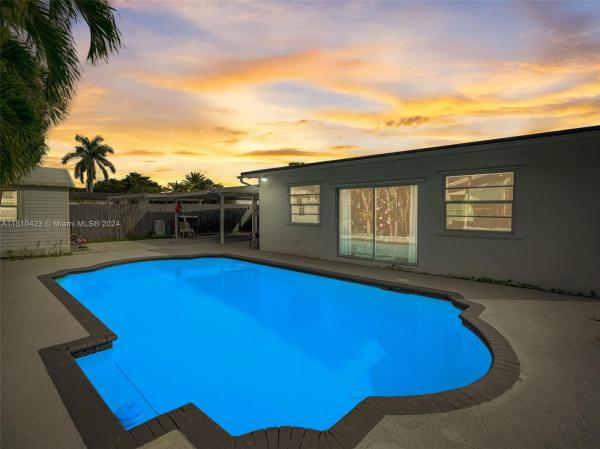 Palm Springs North Residential, 17500 NW 85th Ave, Palm Springs North, Florida 33015, image 3