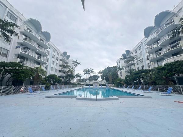 Montecarlo, 486 NW 165th St Rd #B-102, Golden Glades, Florida 33169, image 3