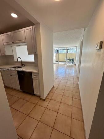 Gardens Of Kendall South, 10875 SW 112th Ave #114, Kendall, Florida 33176, image 1