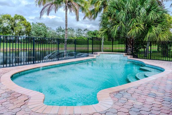 The Reserves At Heron Bay, 11445 NW 75th Mnr, Parkland, Florida 33076, image 2