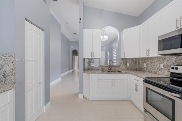 Portofino Bay, 2323 NE 37th Rd, Homestead, Florida 33033, image 1