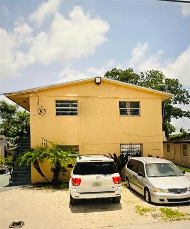 Tatums, 711 SW 1st Ave, Homestead, Florida 33030, image 1