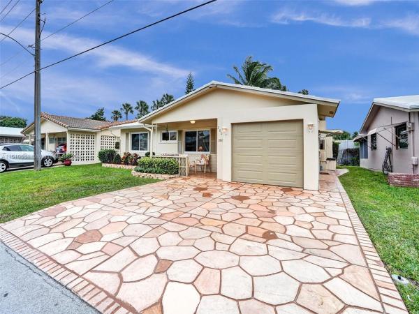 Tamarac Lakes South, 2808 NW 48th St, Tamarac, Florida 33309, image 1