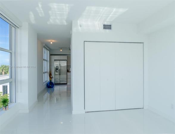 Baltus House, 4250 Biscayne Blvd #510, Miami, Florida 33137, image 3