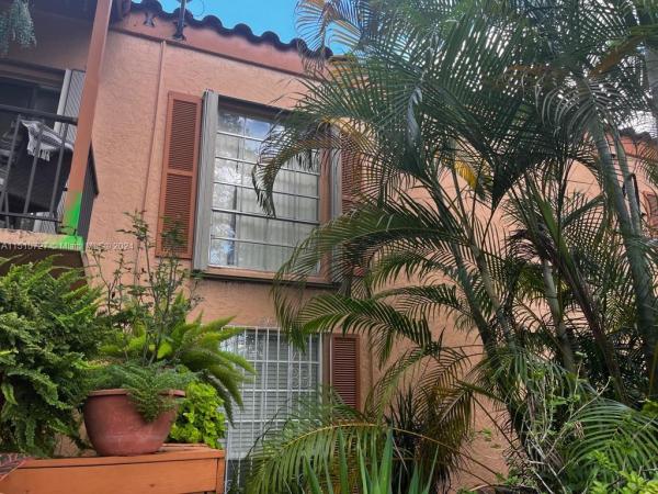Cypress Village, 7101 Miami Lakes Dr #Q22, Miami Lakes, Florida 33014, image 3