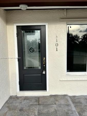 Lauderdale Villas, 1101 NW 15th Ct, Fort Lauderdale, Florida 33311, image 2