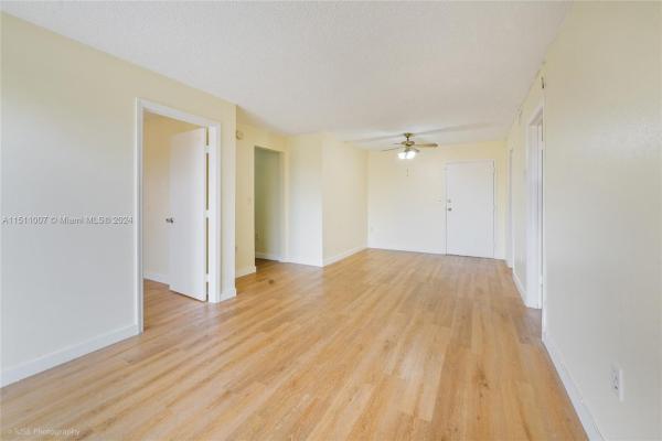 Sunset Villas, 4801 NW 7th St #803-16, Miami, Florida 33126, image 3