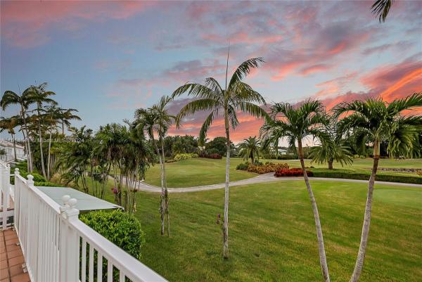 Village Of Campo Sano, 1123 Campo Sano Ave #2, Coral Gables, Florida 33146, image 3