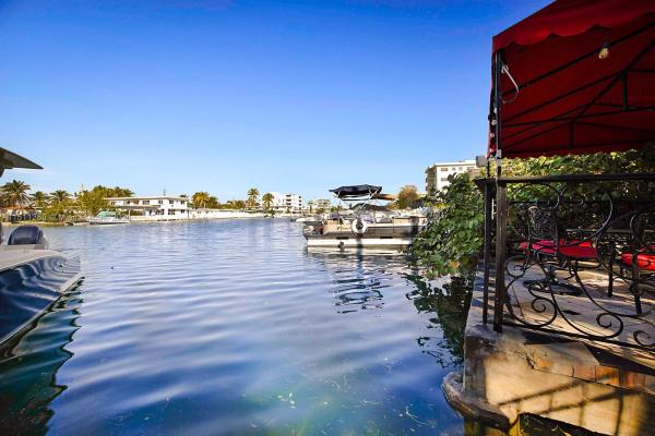 Haynsworth Beach, Miami Beach, Florida 33141, image 1