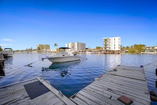 Haynsworth Beach, Miami Beach, Florida 33141, image 3