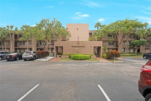 Ashmont, 7233 Ashmont Cir #107, Tamarac, Florida 33321, image 1