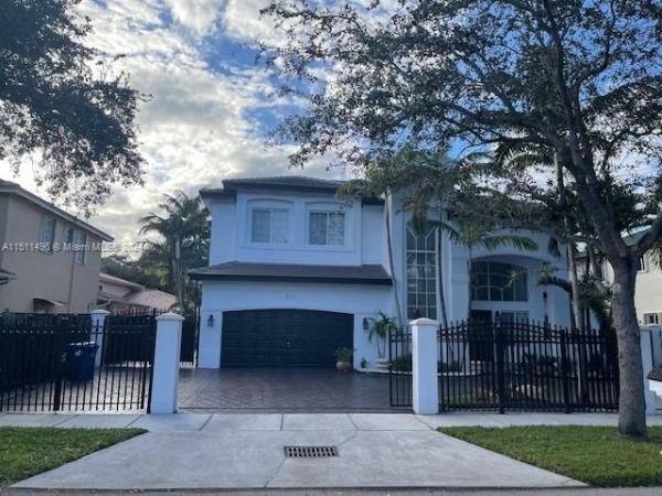 Mary, 16862 NW 78th Ct, Miami Lakes, Florida 33016, image 1