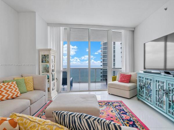 Tdr Tower 2, 15901 Collins Ave #2607, Sunny Isles Beach, Florida 33160, image 2