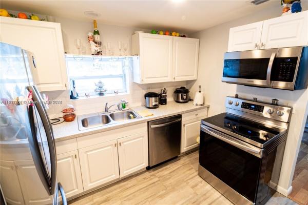 West Perrine No HOA, 17926 SW 104th Ave, West Perrine, Florida 33157, image 2