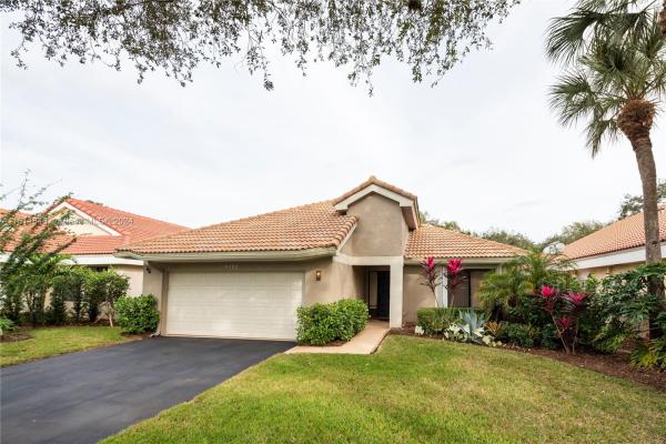 Cross Creek At Jacaranda, 9721 NW 18th Ct, Plantation, Florida 33322, image 1