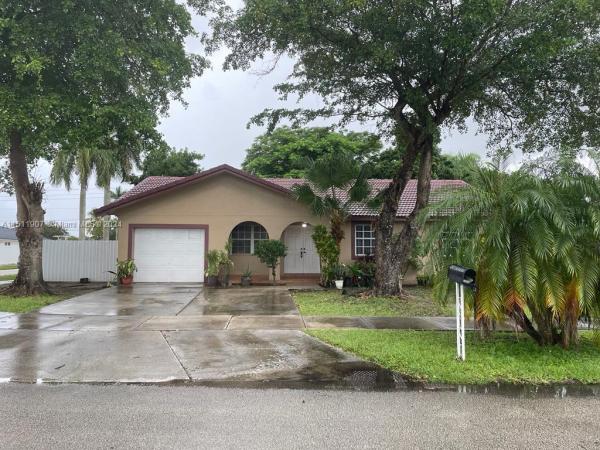 South Landing Estates, 15430 SW 146th Ave, Richmond West, Florida 33177, image 1