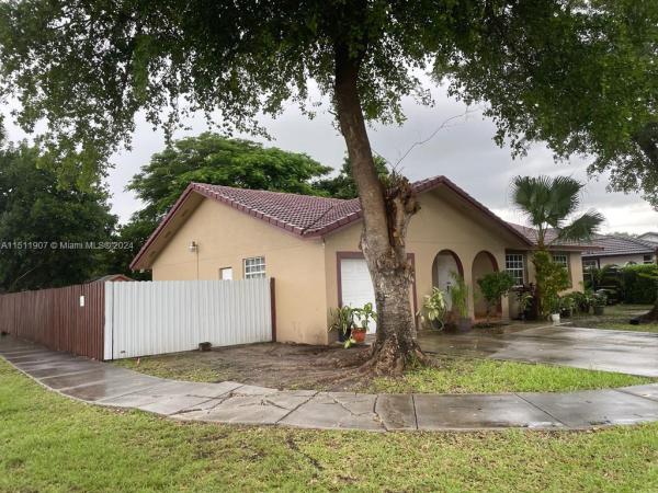 South Landing Estates, 15430 SW 146th Ave, Richmond West, Florida 33177, image 2