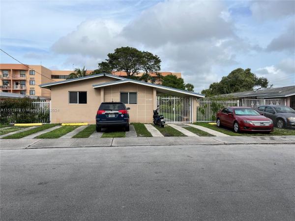 Ekonomou Manor, 1721 SW 5th St, Miami, Florida 33135, image 3