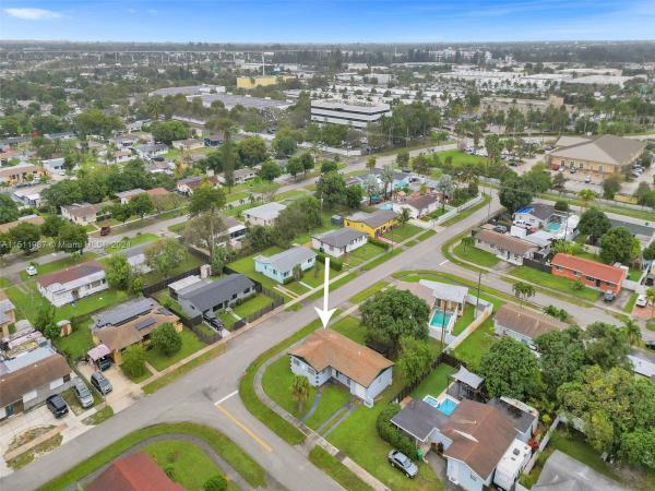 Scott Lake Manor, 1240 NW 172nd St, Miami Gardens, Florida 33169, image 3