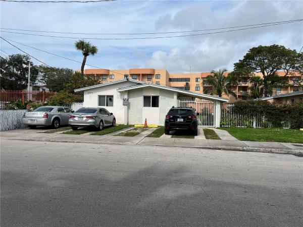 Ekonomou Manor, 1731 SW 5th St, Miami, Florida 33135, image 3