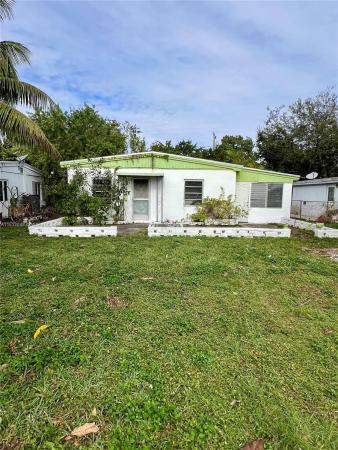 Fulford By The Sea, 1745 NE 182nd St, North Miami Beach, Florida 33162, image 2