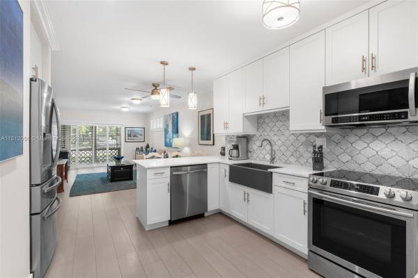 Santona, 6580 Santona St #A1, Coral Gables, Florida 33146, image 1