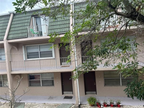 Portofino Gardens, 1100 SE 4th Ave #32, Deerfield Beach, Florida 33441, image 1